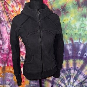 LULULEMON BLACK SCUBA HOODED SWEATSHIRT🦋